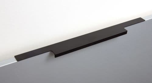 BRD RT109BL.1 ручка торцевая 800 мм RAY черный матовый